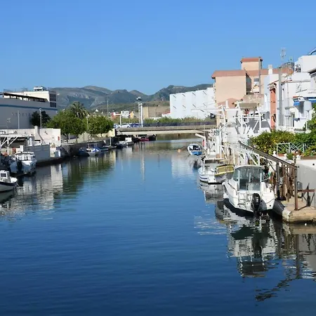 Playa & Port Solo Familias Appartement