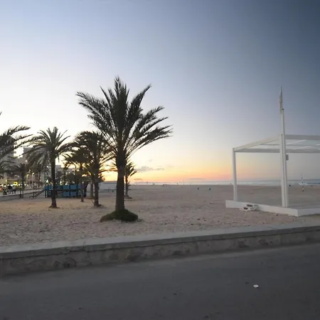 Playa & Port Solo Familias